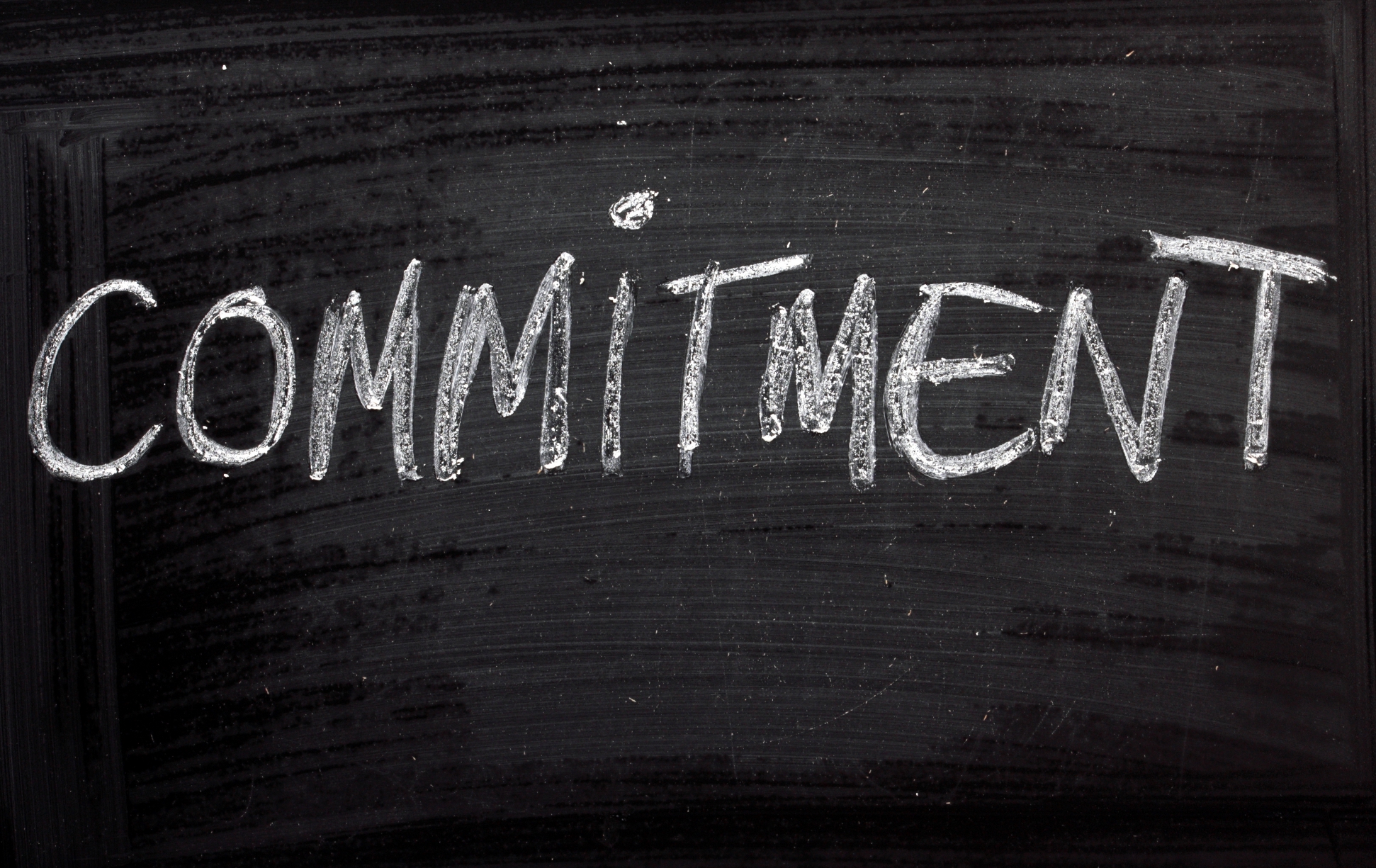 The difference between Contribution and Commitment in your private social network